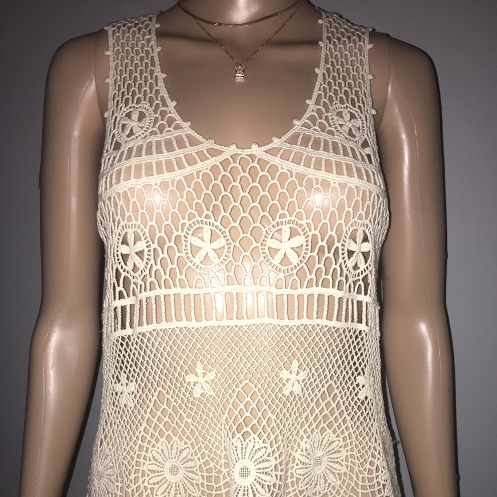 It’s our time women’s crochet tank top size S